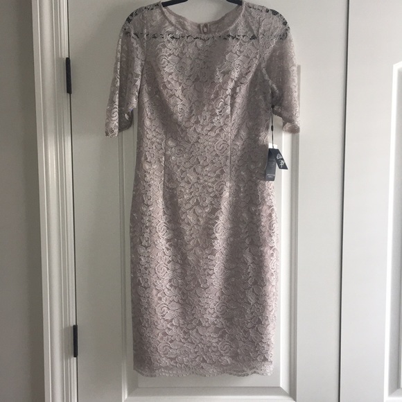 Adrianna Papell Dresses & Skirts - NWT Adrianna Papell icy lilac lace short dress 8